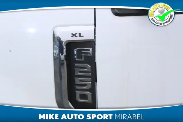 Ford Super Duty F-250 SRW XL cabine 6 places 4x4 160 po 2017! - Photo 2