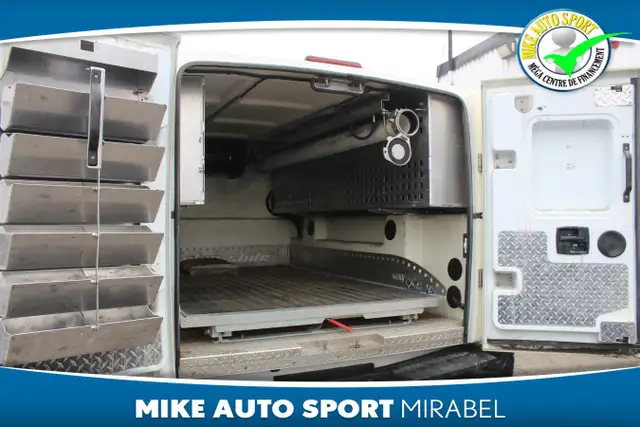 Ford Super Duty F-250 SRW XL cabine 6 places 4x4 160 po 2017! - Photo 4