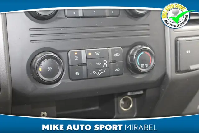 Ford Super Duty F-250 SRW XL cabine 6 places 4x4 160 po 2017! - Photo 12