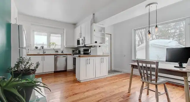 Grande maison meublée avec terrain à louer – Limoilou (Lairet) - Photo 2