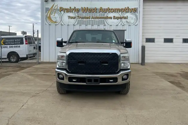 2011 Ford Super Duty F-350 SRW XLT Crew Cab 6.7L V8 - No Reporte - Photo 2