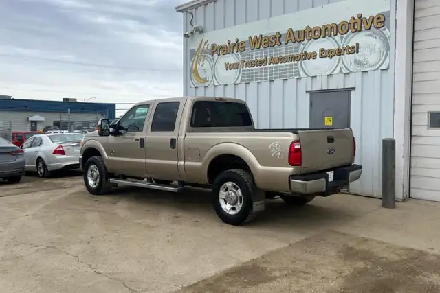 2011 Ford Super Duty F-350 SRW XLT Crew Cab 6.7L V8 - No Reporte - Photo 7