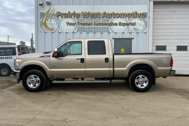 2011 Ford Super Duty F-350 SRW XLT Crew Cab 6.7L V8 - No Reporte - Photo 8