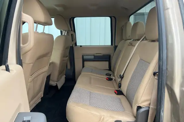 2011 Ford Super Duty F-350 SRW XLT Crew Cab 6.7L V8 - No Reporte - Photo 13