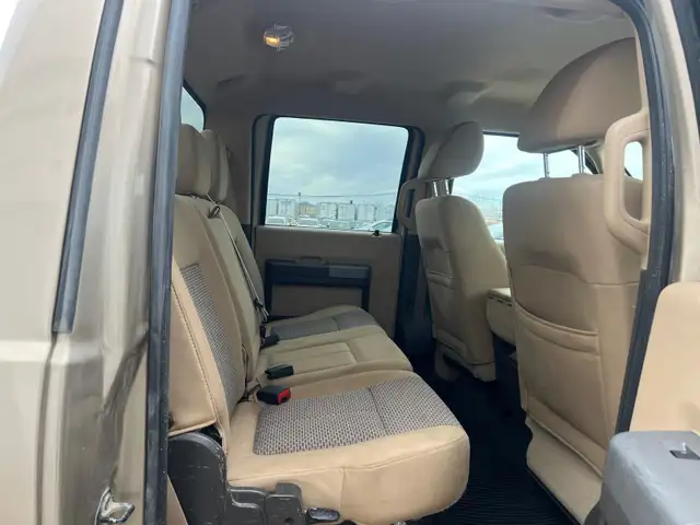 2011 Ford Super Duty F-350 SRW XLT Crew Cab 6.7L V8 - No Reporte - Photo 14