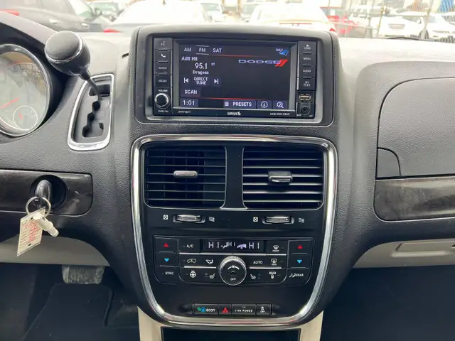 2019 Dodge Grand Caravan Crew - 7 Passenger - Photo 20