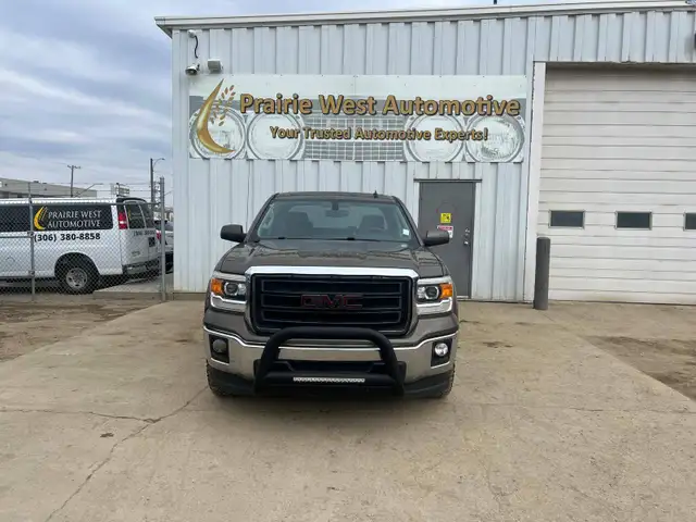 2014 GMC Sierra 1500 Crew Cab SLE 5.3L V8 - Photo 3