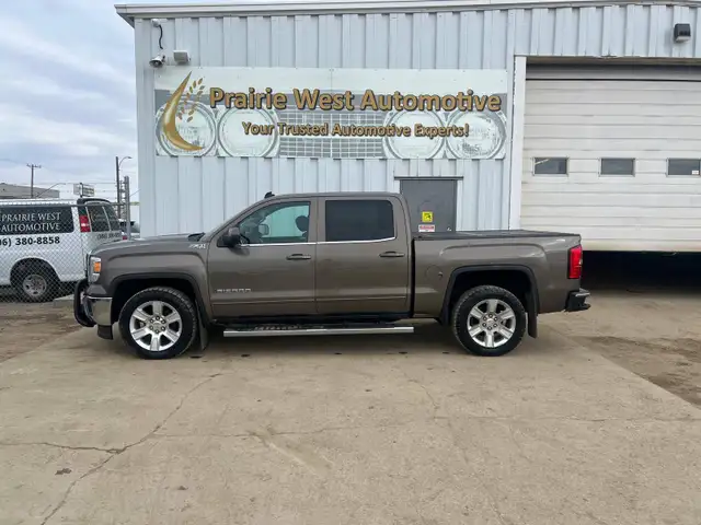2014 GMC Sierra 1500 Crew Cab SLE 5.3L V8 - Photo 9
