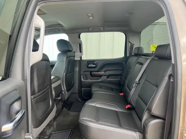 2014 GMC Sierra 1500 Crew Cab SLE 5.3L V8 - Photo 15