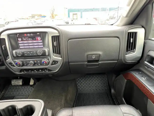 2014 GMC Sierra 1500 Crew Cab SLE 5.3L V8 - Photo 22