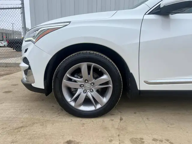2021 Acura RDX Platinum Elite AWD - No Reported Accidents - Photo 10