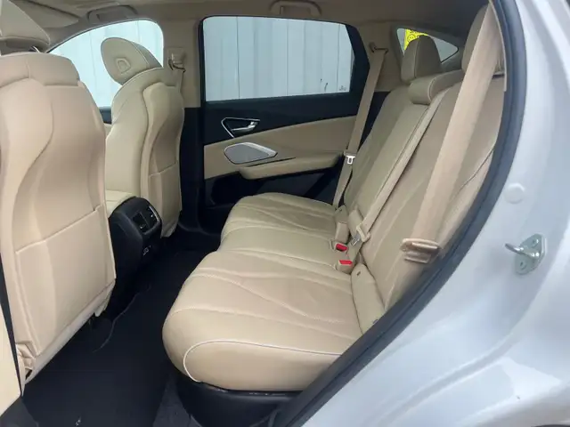 2021 Acura RDX Platinum Elite AWD - No Reported Accidents - Photo 17