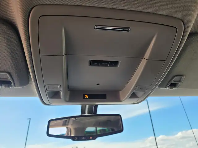 2016 Chevrolet Silverado 1500 Crew Cab Short Box 4-Wheel Drive L - Photo 15