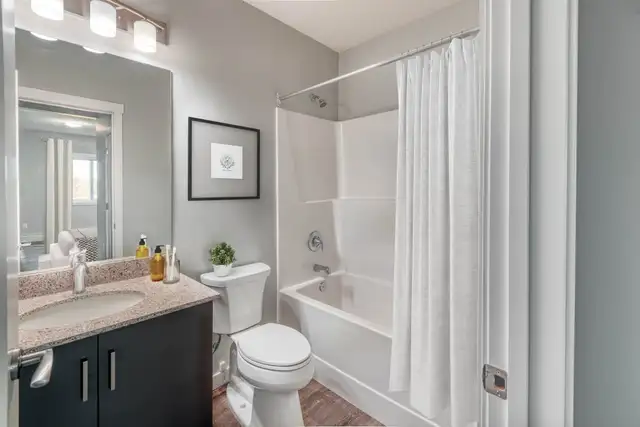 Infiniti 105 Apartments - 2 Bedroom available at 11711 105 Avenu - Photo 7