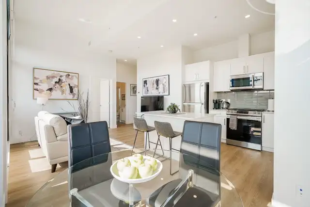 Parque on Park - Townhouse (3 bedroom) available at 20449 Park A - Photo 6