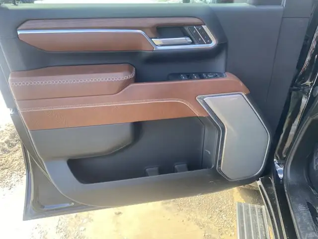 2024 GMC Sierra 3500 HD DENALI ULTIMATE - Photo 8