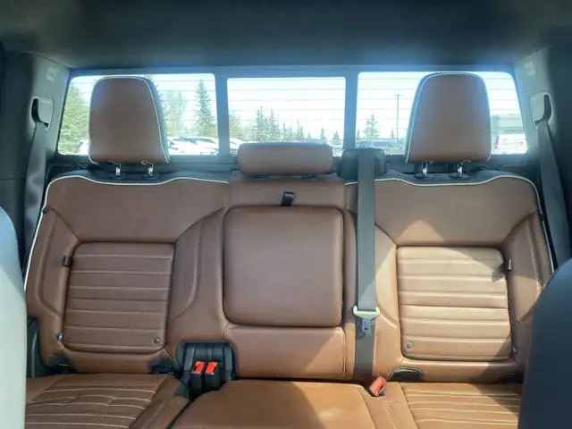 2024 GMC Sierra 3500 HD DENALI ULTIMATE - Photo 13