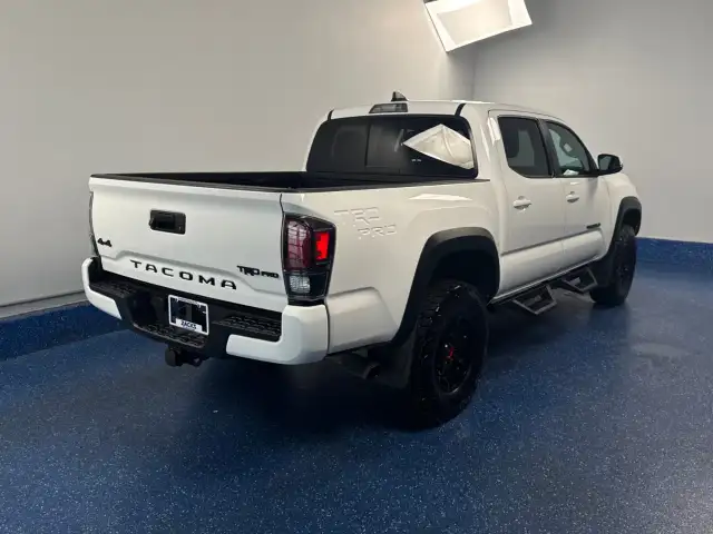2023 Toyota Tacoma - Photo 5