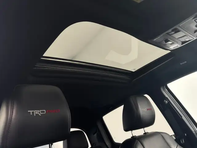 2023 Toyota Tacoma - Photo 9