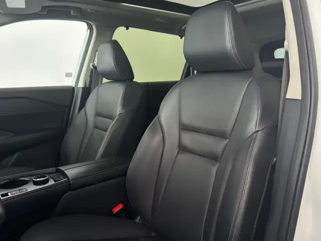 2023 Nissan Rogue - Photo 12