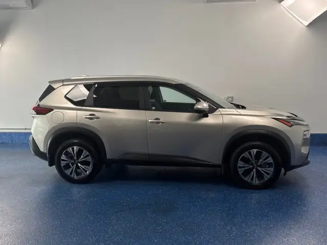 2023 Nissan Rogue - Photo 4