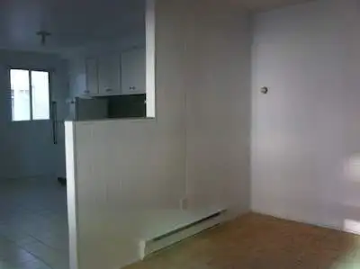 2 1/2 à 15 min à pied Cégep Limoilou,tout inclus et wifi - Photo 2