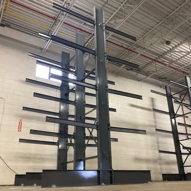 Structural Steel Cantilever Racking In Stock - Made in Canada - Photo 7