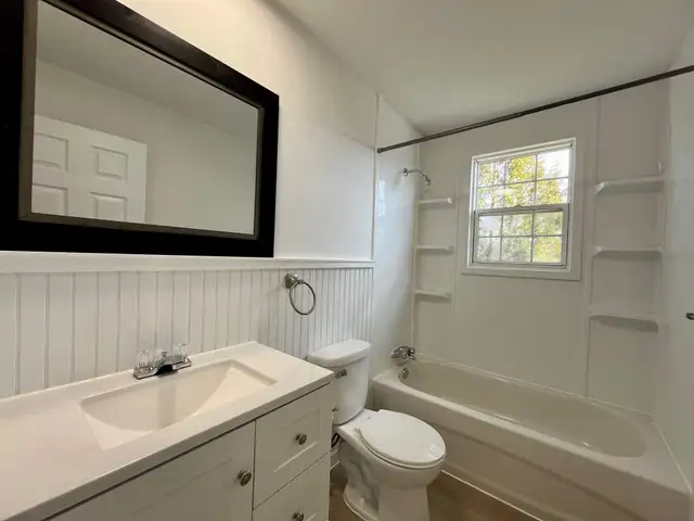 2 BR - 1 BA - Saint John - $1,447 /mo - Photo 9