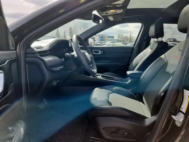 2024 Jeep Compass Trailhawk - Photo 5