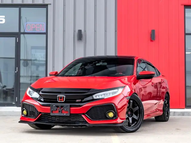 2019 Honda Civic Si Sedan - Sunroof | Lowered | 6 Speed Manual - Photo 2