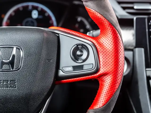 2019 Honda Civic Si Sedan - Sunroof | Lowered | 6 Speed Manual - Photo 14