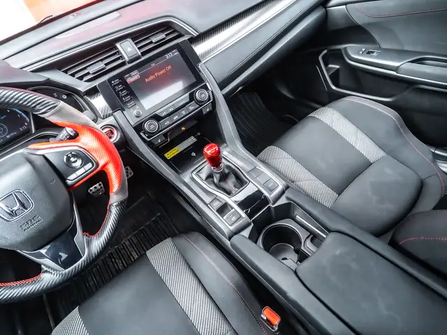 2019 Honda Civic Si Sedan - Sunroof | Lowered | 6 Speed Manual - Photo 16