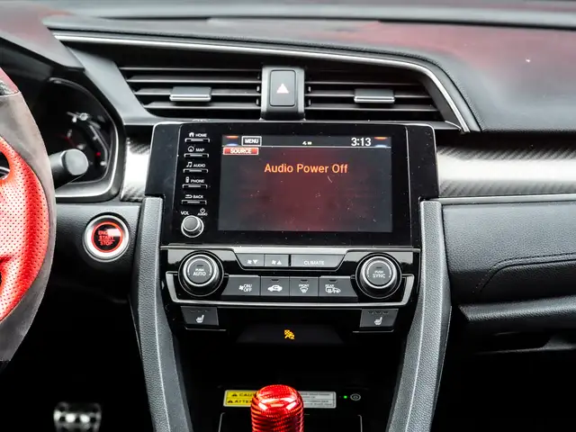 2019 Honda Civic Si Sedan - Sunroof | Lowered | 6 Speed Manual - Photo 17