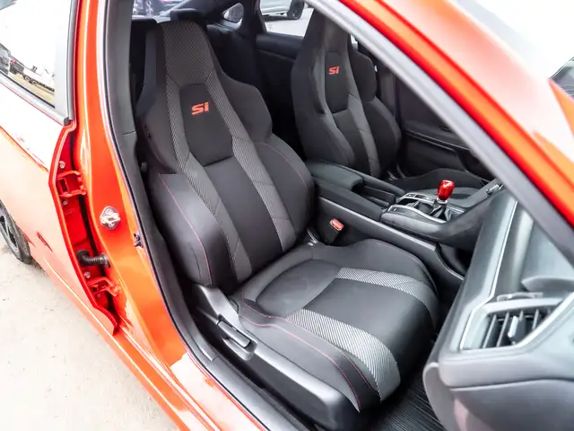 2019 Honda Civic Si Sedan - Sunroof | Lowered | 6 Speed Manual - Photo 25