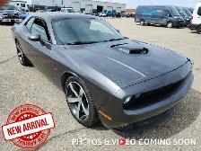 2016 Dodge Challenger R/T Shaker