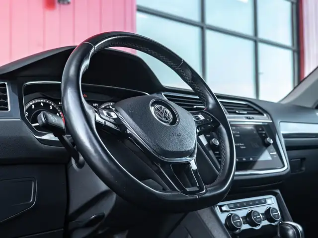 2018 Volkswagen Tiguan Highline - AWD I Sunroof I Heated Steerin - Photo 9