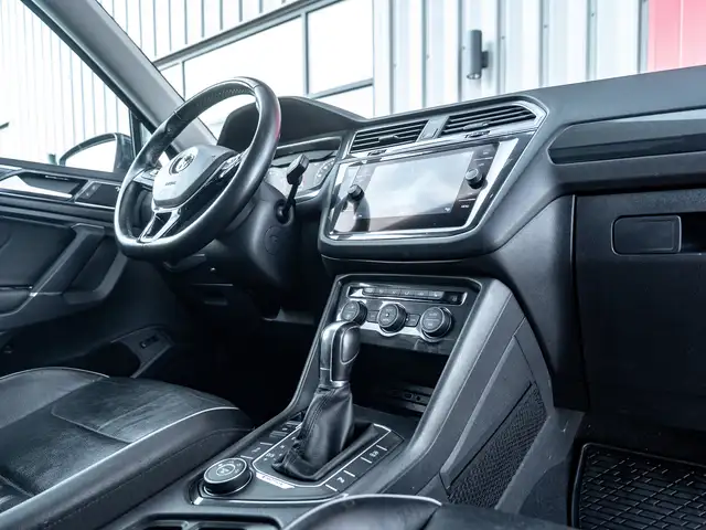 2018 Volkswagen Tiguan Highline - AWD I Sunroof I Heated Steerin - Photo 21
