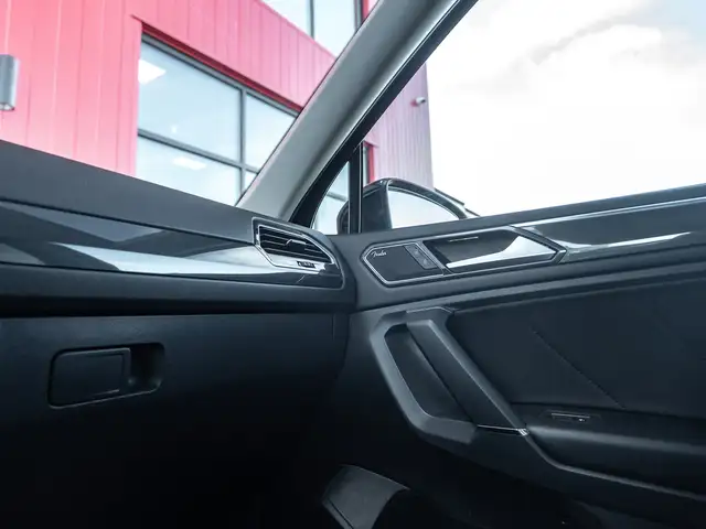 2018 Volkswagen Tiguan Highline - AWD I Sunroof I Heated Steerin - Photo 22