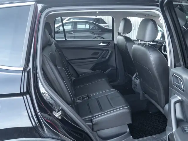 2018 Volkswagen Tiguan Highline - AWD I Sunroof I Heated Steerin - Photo 25