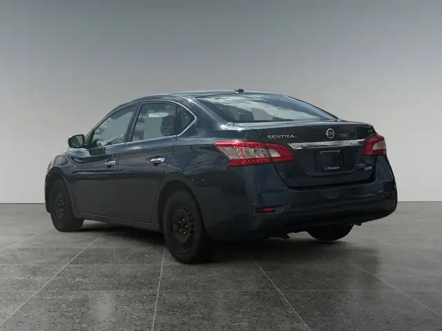 2014 Nissan Sentra S - Photo 4