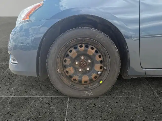 2014 Nissan Sentra S - Photo 11