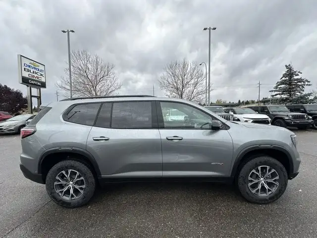 2026 GMC Acadia AT4 AWD - Photo 8