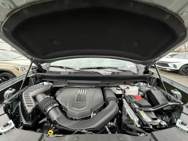 2026 GMC Acadia AT4 AWD - Photo 10