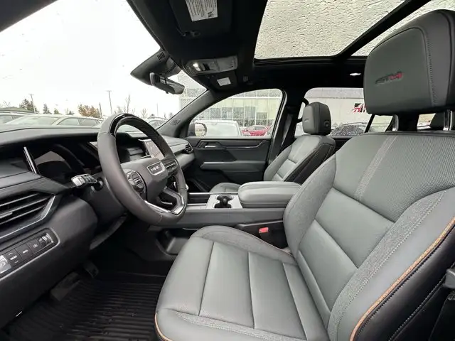 2026 GMC Acadia AT4 AWD - Photo 13