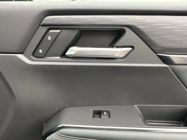 2026 GMC Acadia AT4 AWD - Photo 23