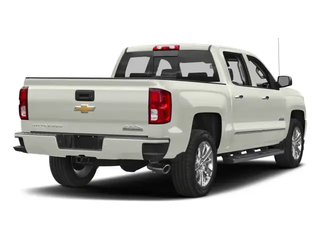 2018 Chevrolet Silverado 1500 - Photo 2