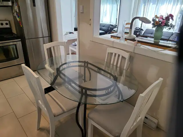 $1070 FURNISHED SHARED TOWNHOUSE FOR RENT 1 ROOM AVAIL NOW! - Photo 3