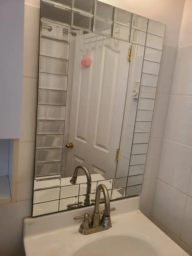 $1070 FURNISHED SHARED TOWNHOUSE FOR RENT 1 ROOM AVAIL NOW! - Photo 6