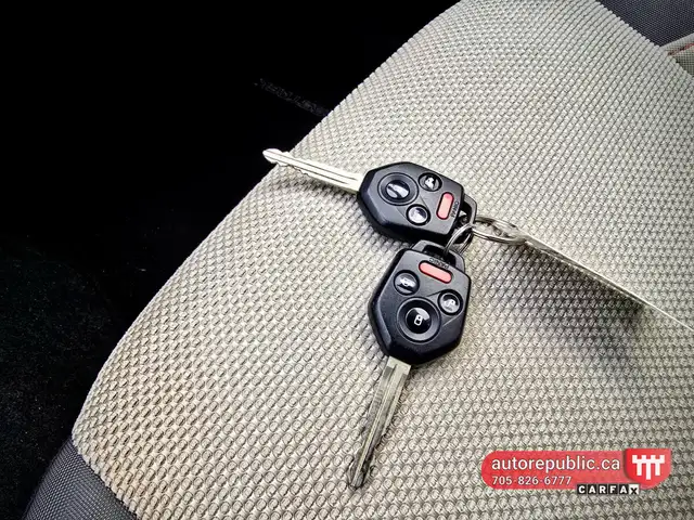 2016 Subaru Crosstrek Premium Certified Only 99k kms Well Mainta - Photo 11