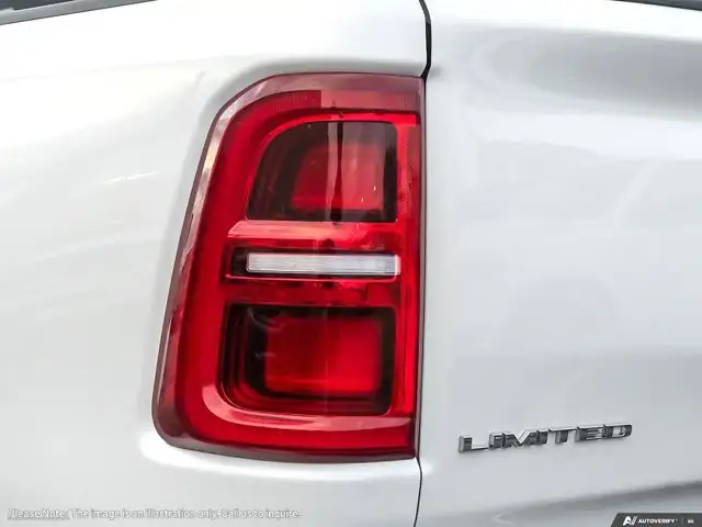 2026 Ram 1500 Limited Crew Cab 4WD - Photo 11